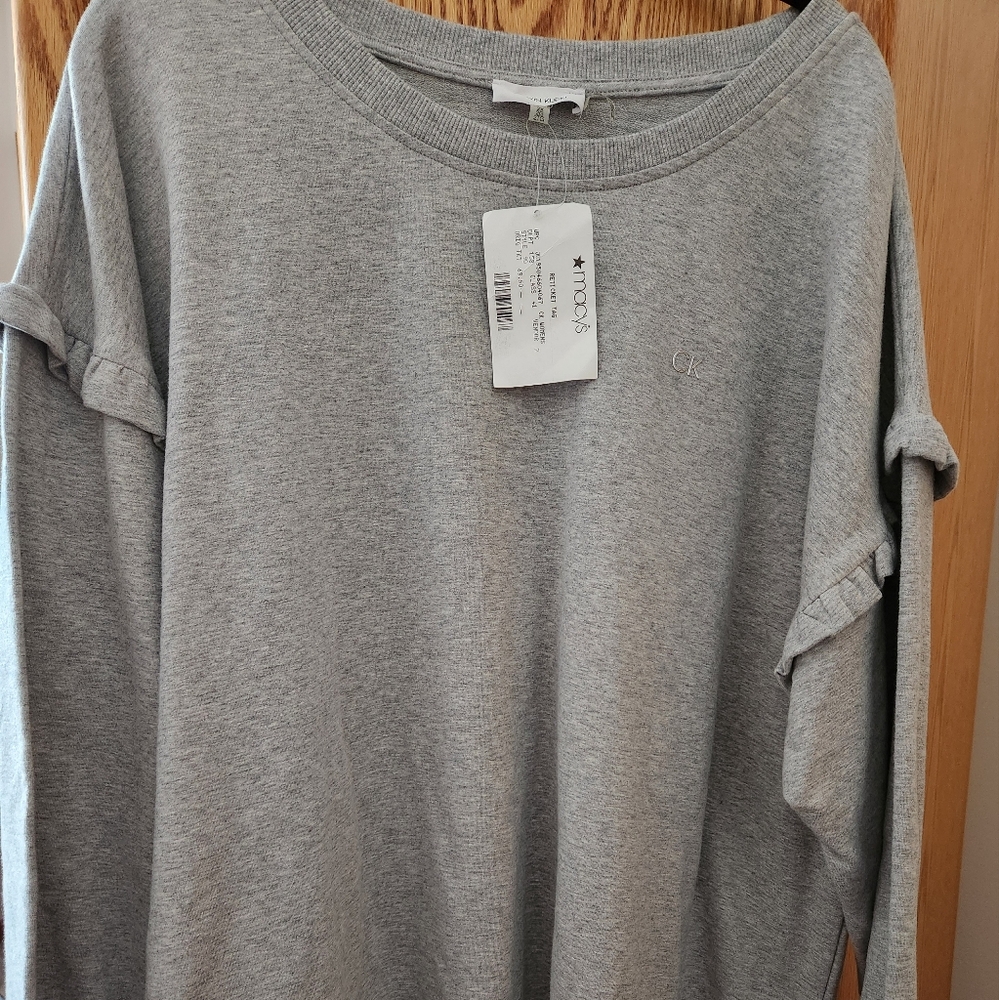 Women's plus size 2x Calvin Klein top.